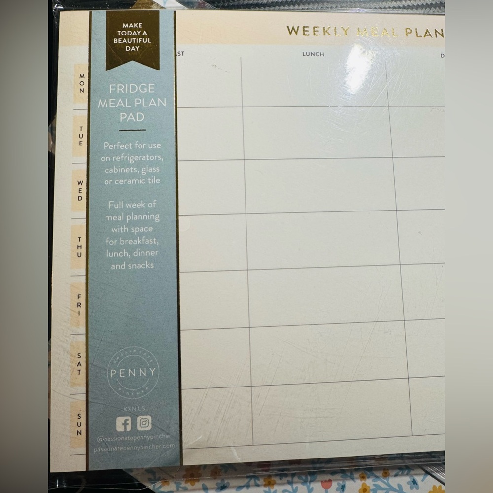 Penny Weekly Meal Planner Set/FREE BAG with purchase! - Picture 3 of 7
